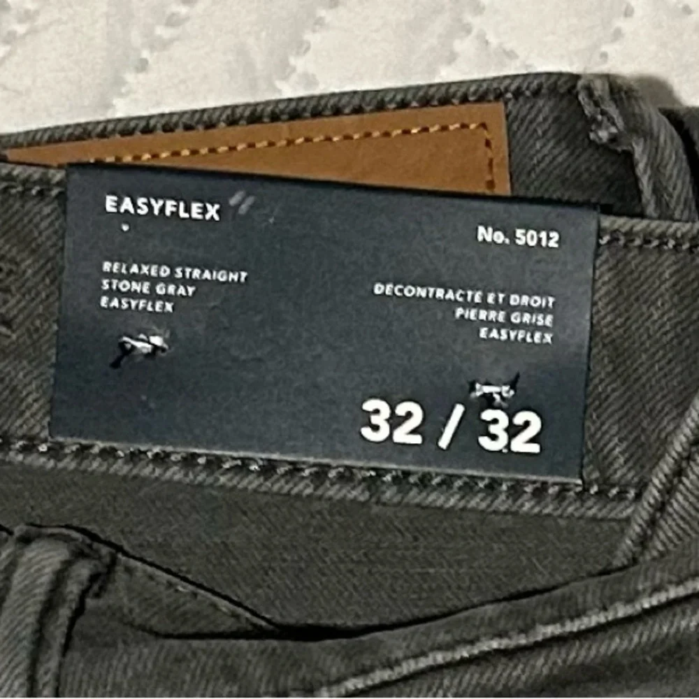 Gray Jeans - Picture 4 of 6